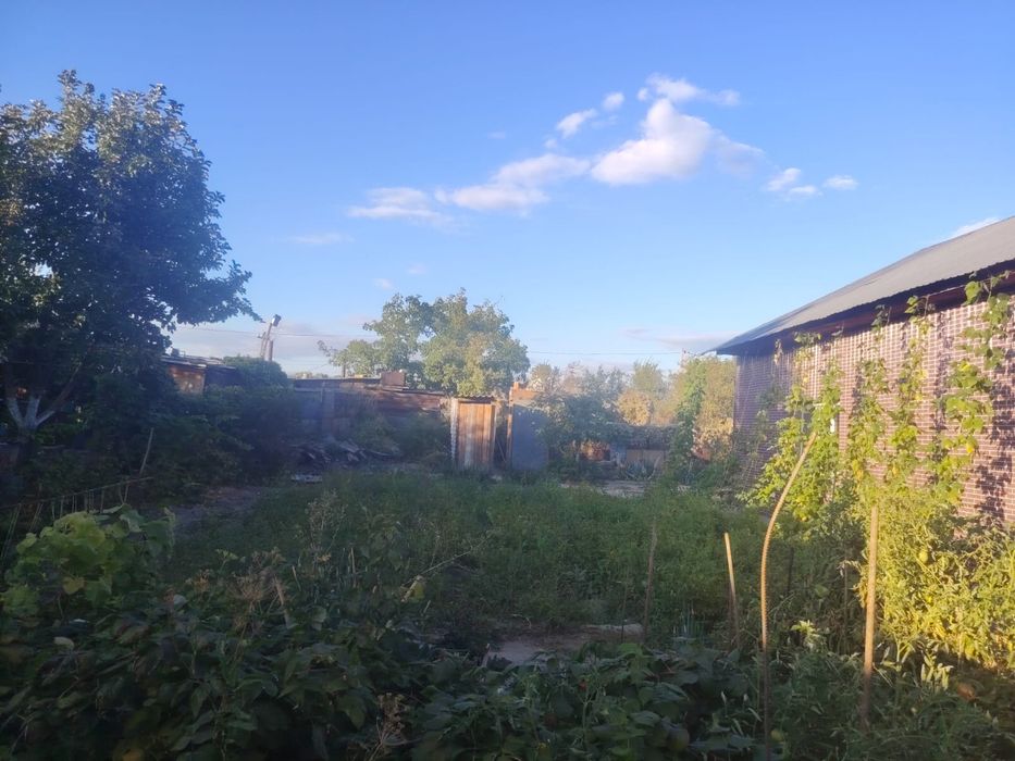 Продам дом возле трассы Бобровка