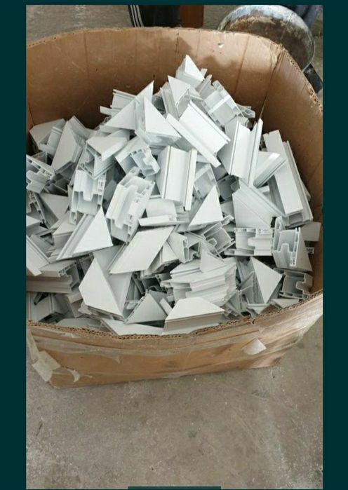 Покупаем отходы пвх обрезки