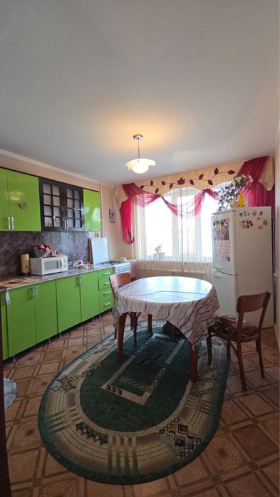 Продам 2х ком квартиру