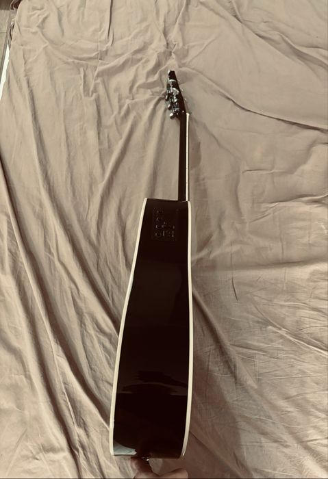 Гитара электроакустическая новая!