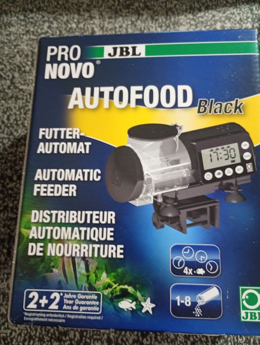 Hrănitor automat jbl acvariu nou