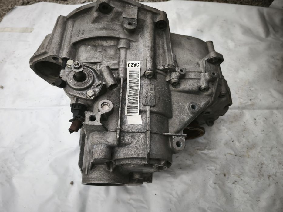 6 Степенна ръчна скоростна кутия VW