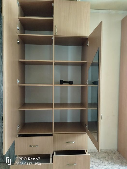 Продам шкаф стенку