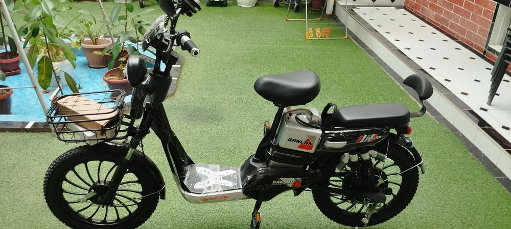 Электро Скутр.SJ-28 Барча талабларга жавоб  сотилилади