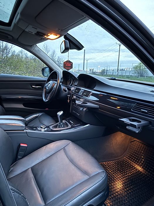 BMW E91 320D 2010