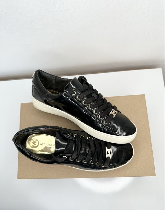 MICHAEL  Kors  Дамски Обувки (40)