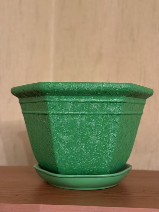 Лейки, кашпо для цветов