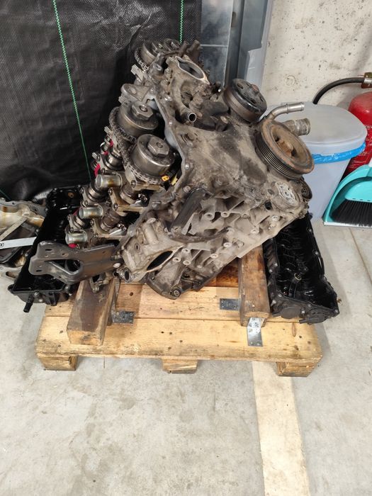 Двигател 3.6 Pentastar dodge jeep
