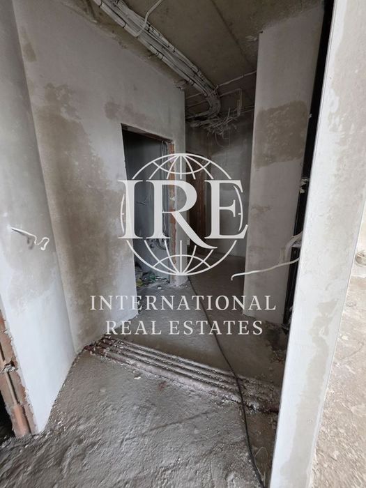 Продава се Тристаен апартамент в Варна, Чайка - 110 кв.м за 1391 €/кв.м - Снимка #4