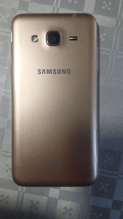Samsung aproape nou.husa la el.plus incarcator.super oferta 250 lei