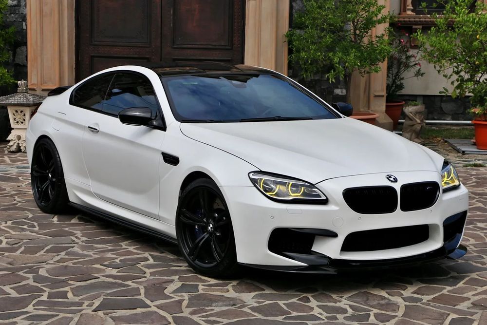 BMW M6 Competition / 01.2017 / 59.000 km / 720CP / Individual