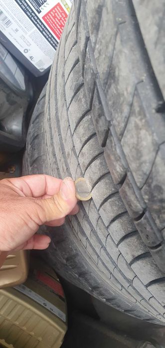 4 бр. Летни Гуми . 245/50/18