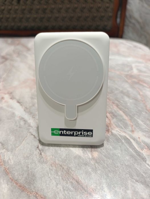 Продаю Powerbank ILNOVA 5000 mAh имеются 3 штуки в наличии