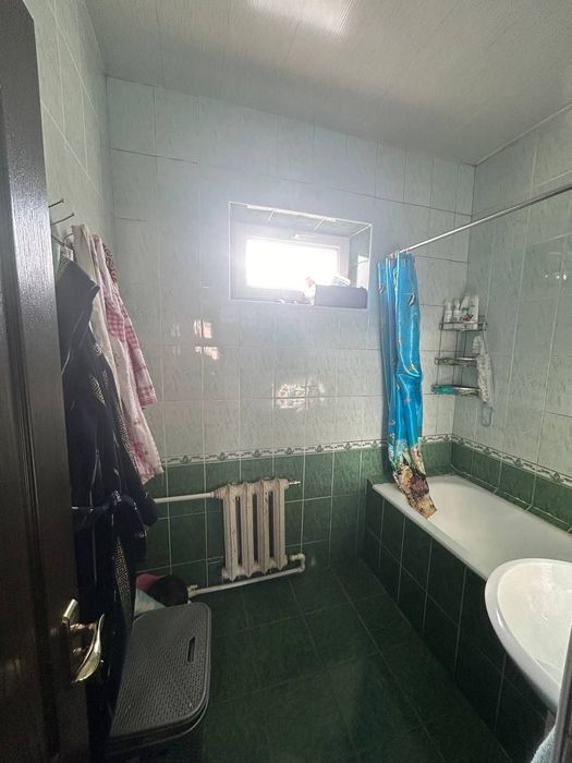 Humoyunda kvartira sotilad, uy remonti orta