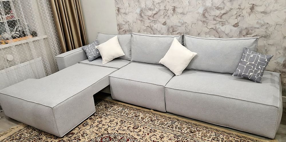 Диван большой угловой серый - 320см