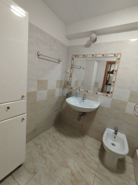 Дава се под наем Тристаен апартамент в Варна, Генералите - 88 кв.м за 816 € - Снимка #9