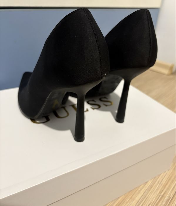 Черни елегантни обувки