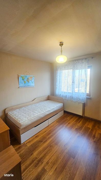 Apartament 3 camere bilateral Zona Craiovița