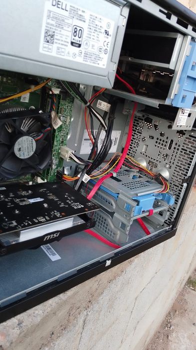 Средне бюджетный компьютер