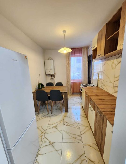 Apartament 3 camere - parter, 72mp, în Tudor, 2 băi renovat și mobilat