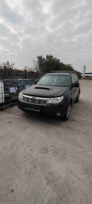 Dezmembrez Subaru Foresrer 2.0 diesel