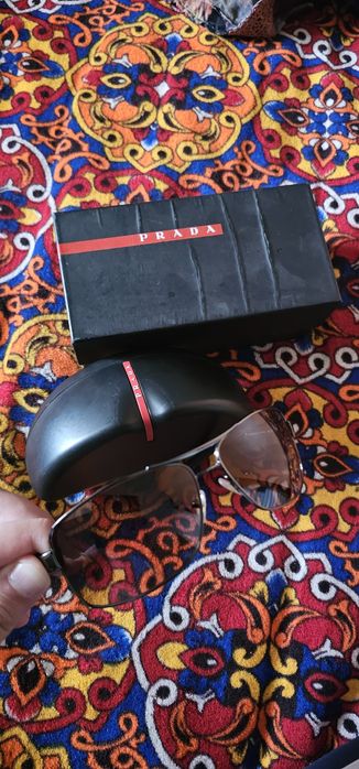 Prada оригинал, новые, полный комплект, не носил