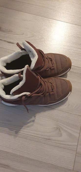 Ghete dama qechua marime 39