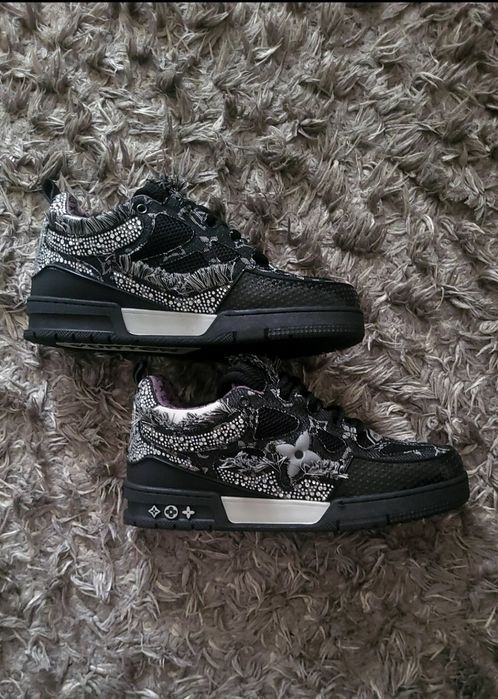 Lv Skate cu diamante