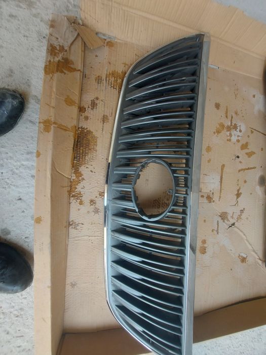 Решотка лексус RX330