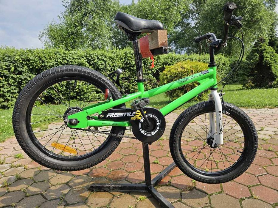Bicicletă RoyalBaby Freestyle 18" – verde