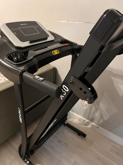 Беговая дорожка Genau