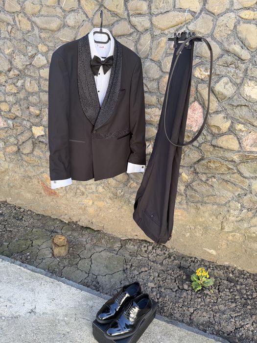 Costum ceremonie mire naș pantofi curea camasa