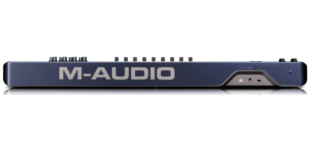 M-Audio Oxygen 61 MIDI клавиатура