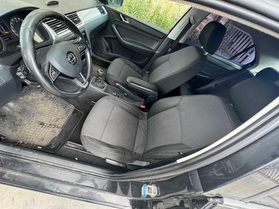Dezmembram Skoda Rapid 1.6d si 1.2b an fabr 2015