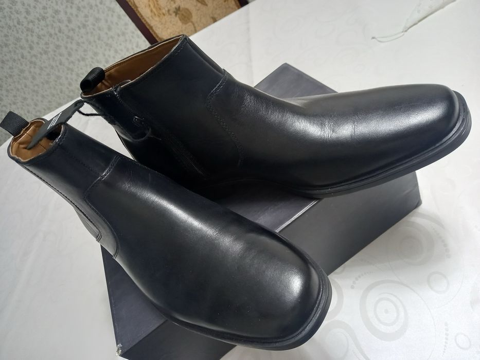Продам мужскую обувь