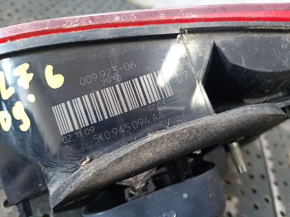 Stop tripla lampa dreapta haion vw golf 6 5k 5k0945094aa