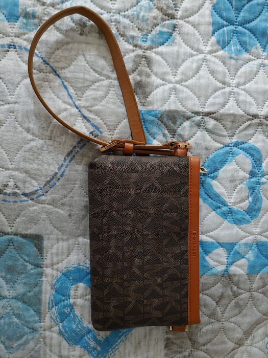 Michael Kors -дамска чанта за кръста