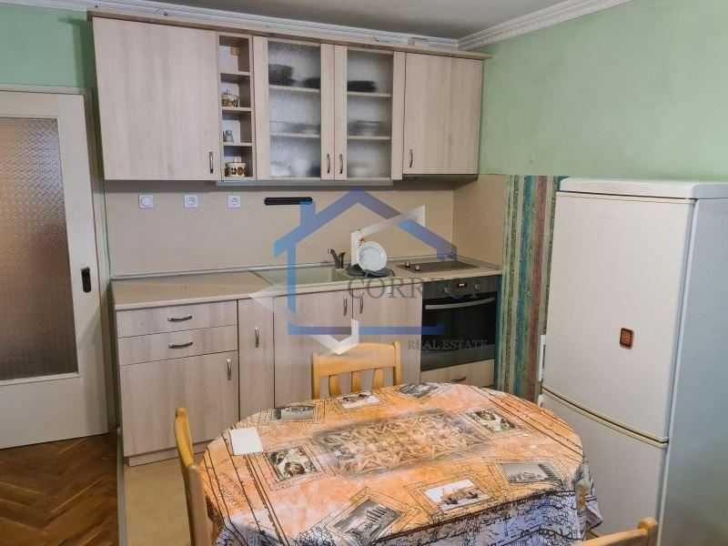 Дава се под наем Тристаен апартамент в Варна, Победа - 70 кв.м за 408 € - Снимка #1
