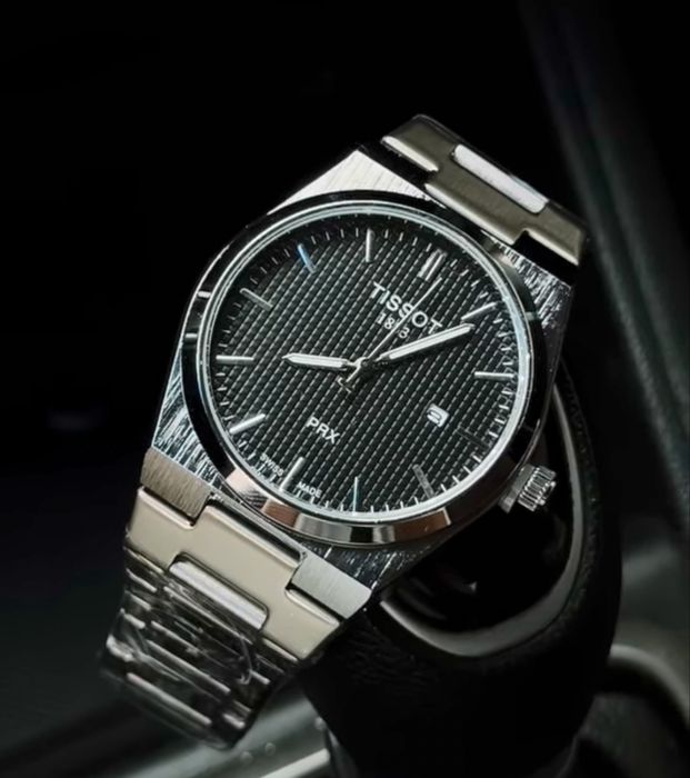 Tissot часы 10000тг новый