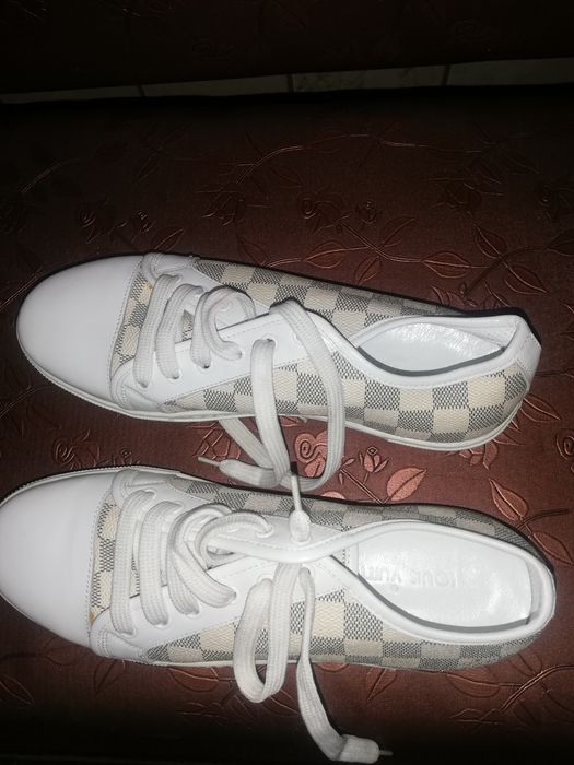 Продам макасины из натуральной кожи