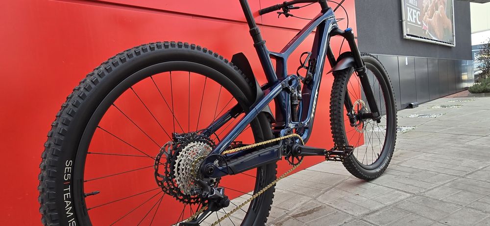 Тrek Fuel EX 9,8 Carbon GEN. 6 трейл ендуро 29ц. 2023г. 1х12 ХТ НОВ