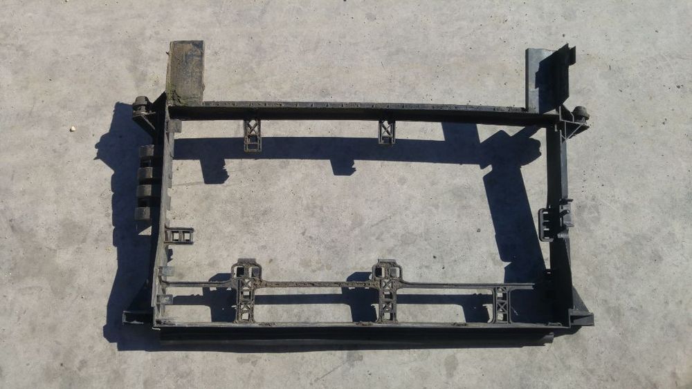 suport radiator clima bmw seria 5 e39 520 d