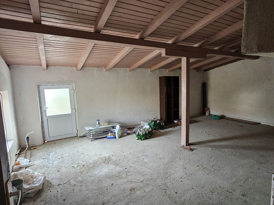 Imobil de vânzare, cu destinație versatila