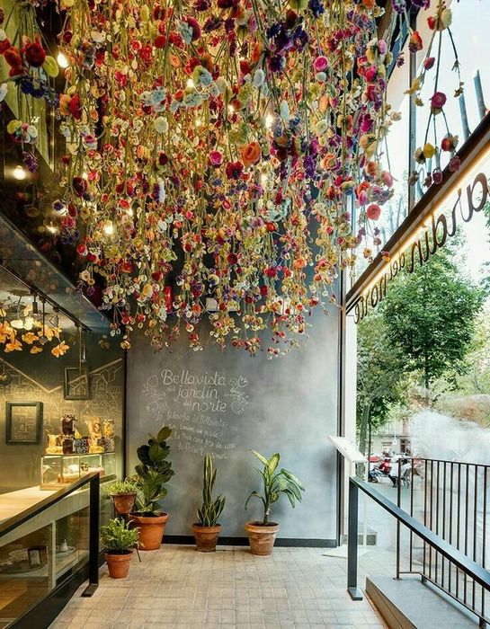 Художник оформлитель