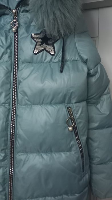 Продаётся куртка. Цена 15000