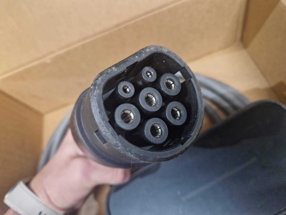 ОРИГИНАЛНА зарядна станция BMW Flexible Fast Charger 11kW трифазна