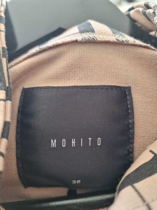 Нов комплект MOHITO