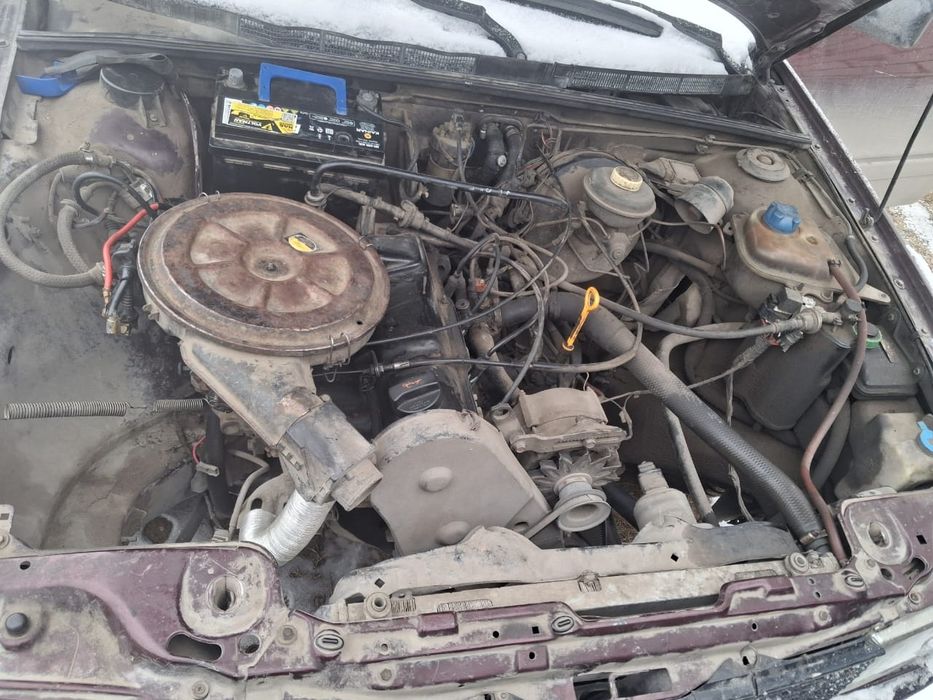 Срочна продам Ауди 80 б3