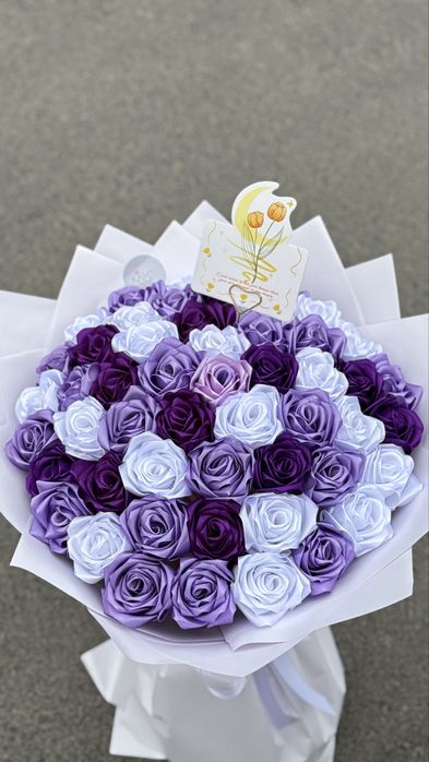 Букет из 51 розы, ленточные