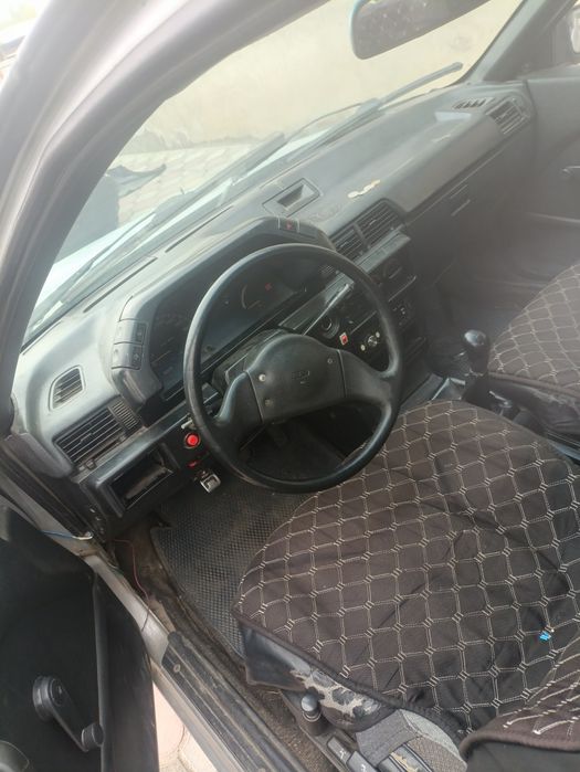 Митсубиси Лансер 6